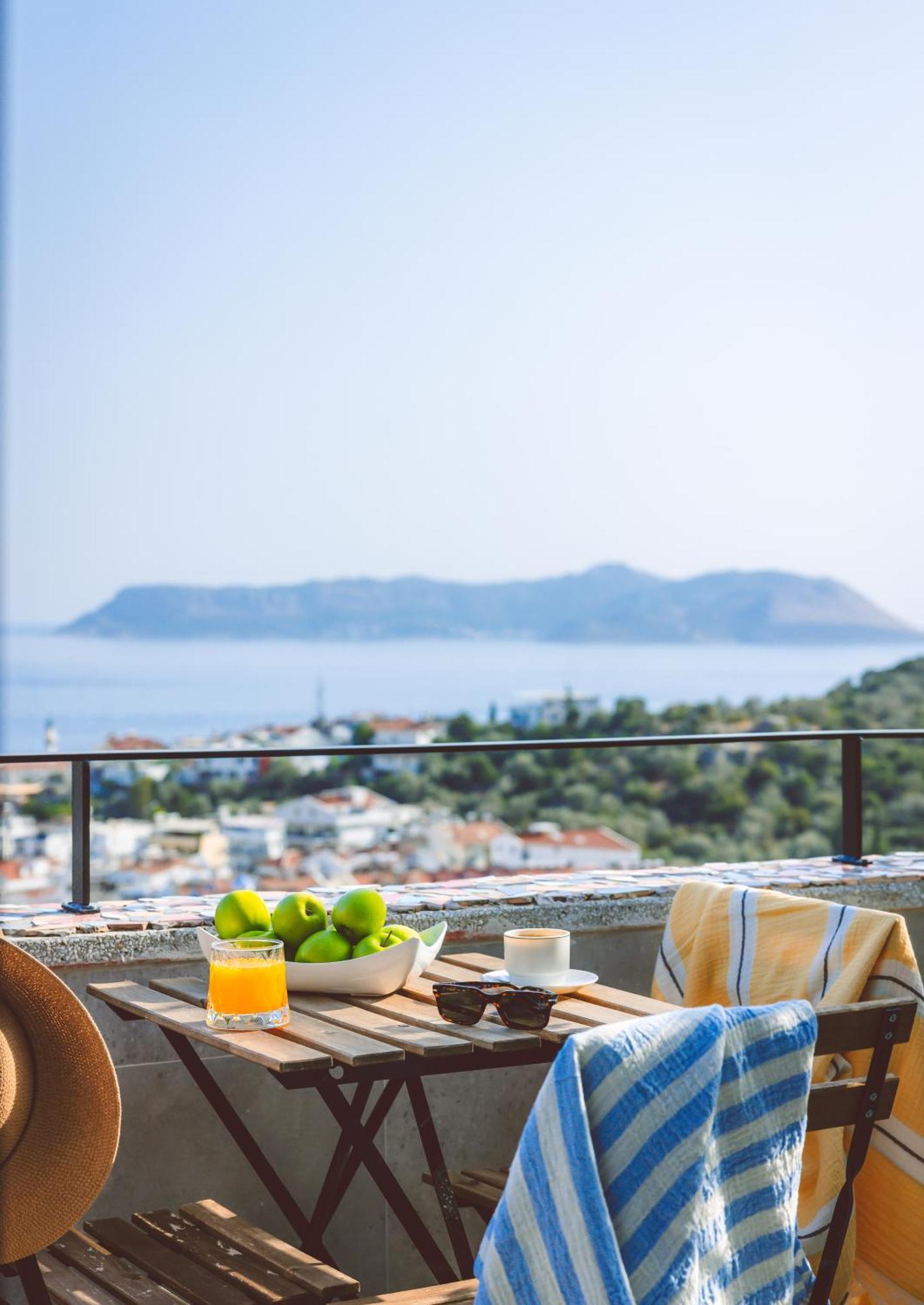 Aphrodite Hotel Kas Exterior photo